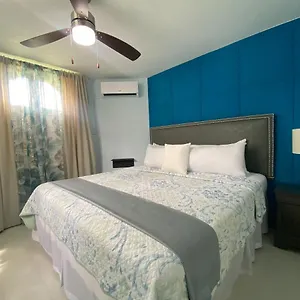 https://sandcastles-resort-a19.comcaribbean.com