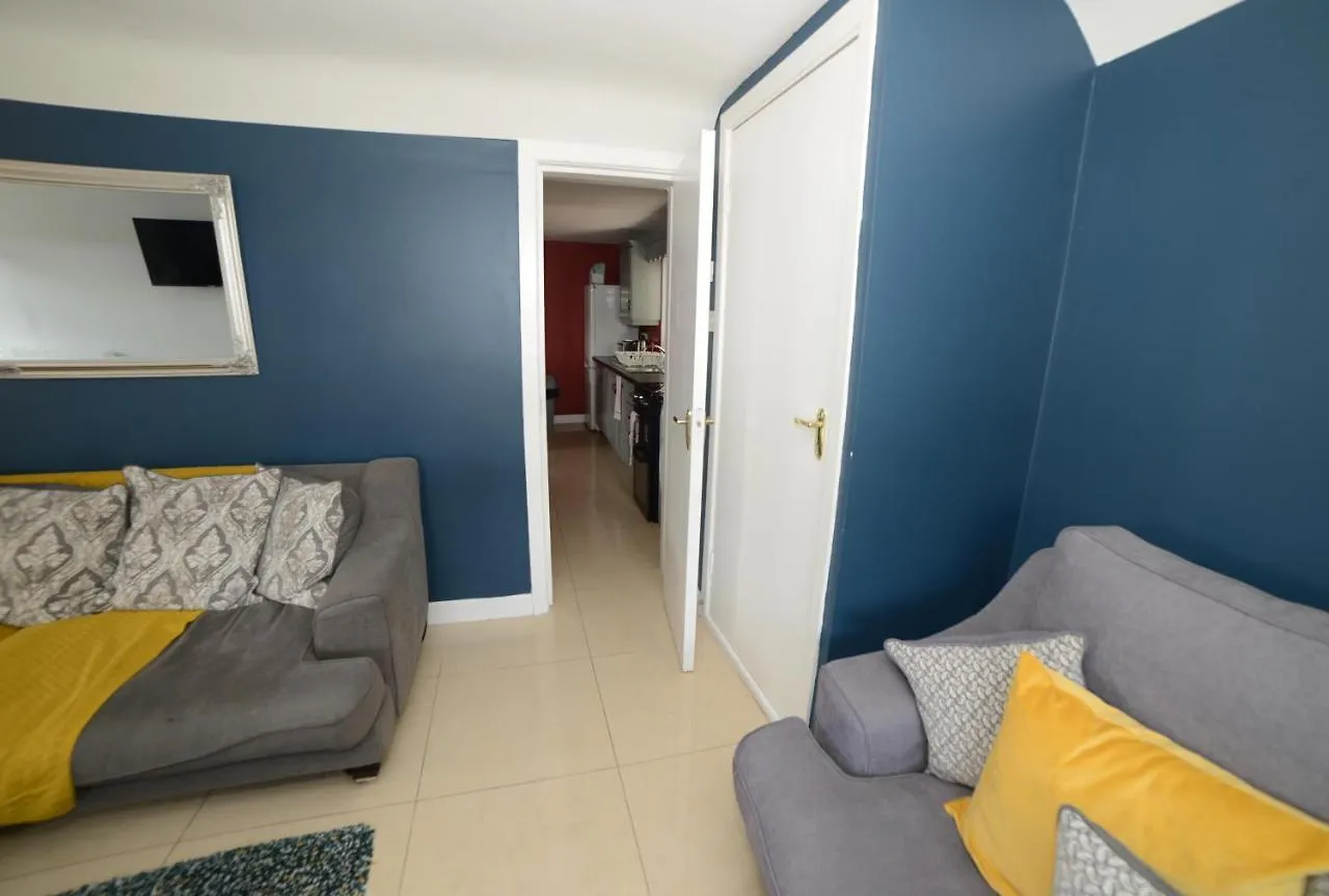 Notting Hill West In The Heart Of Westport Town Villa