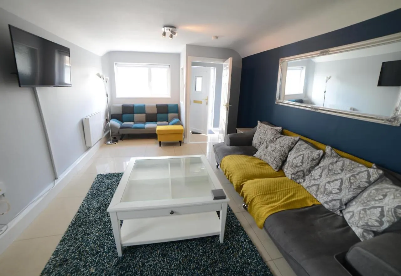 Notting Hill West In The Heart Of Westport Town Villa 0*,